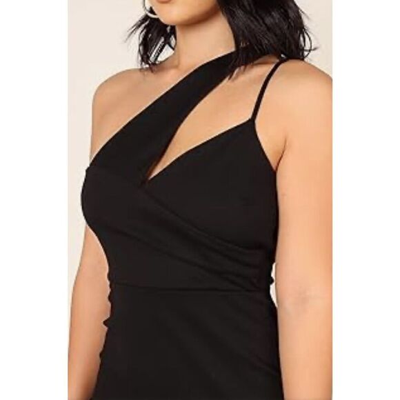 Petal & Pup Jolie One Shoulder Black Midi Dress Size 8 Nwot - Picture 3 of 9